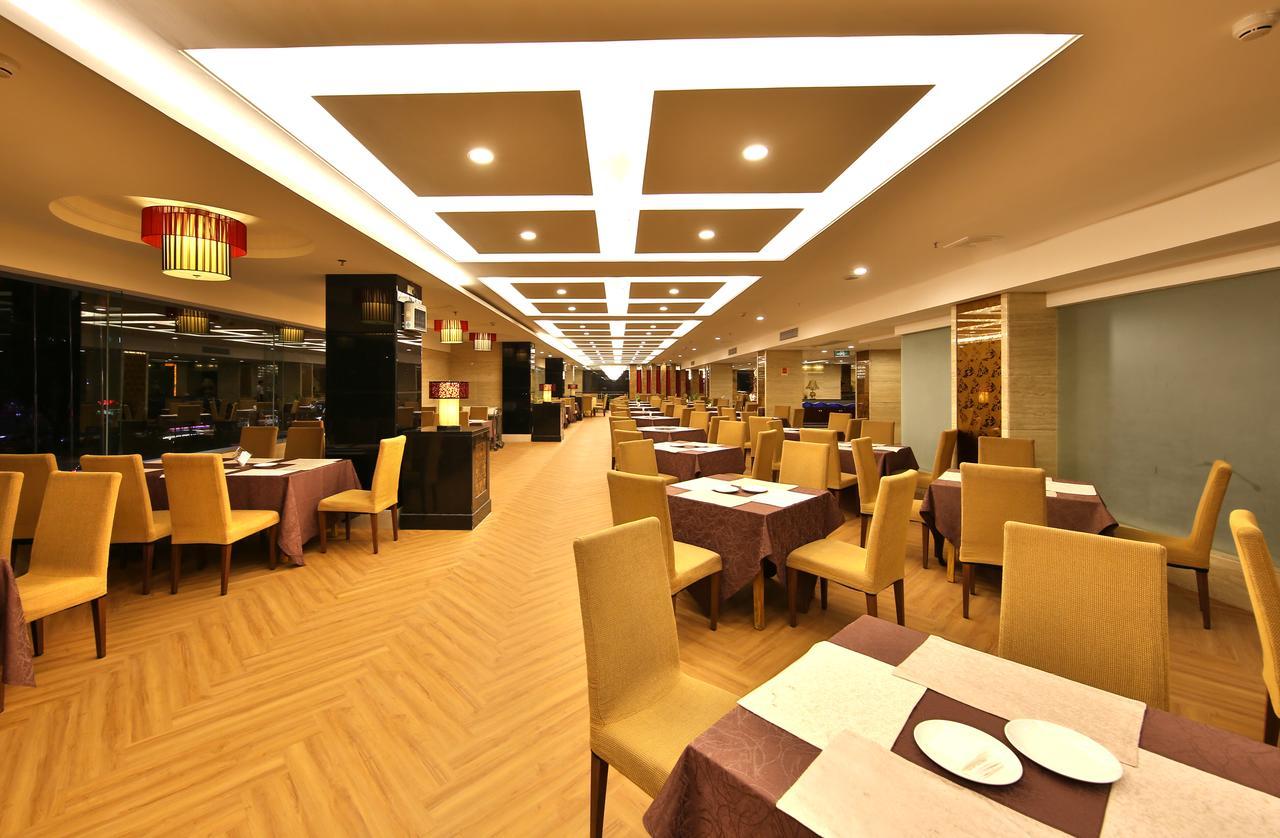 Vienna International Hotel Zhangjiajie Tianmen Mountain Exterior photo